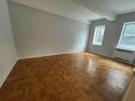 1279 Morris Ave - Photo 2 of 4