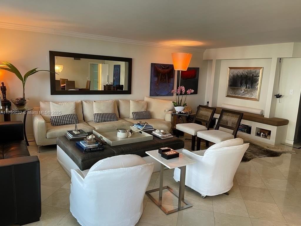 600 Grapetree Dr #7CS - Photo 6 of 19