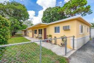 1124 Nw 2nd St #2 - Photo 1 of 1