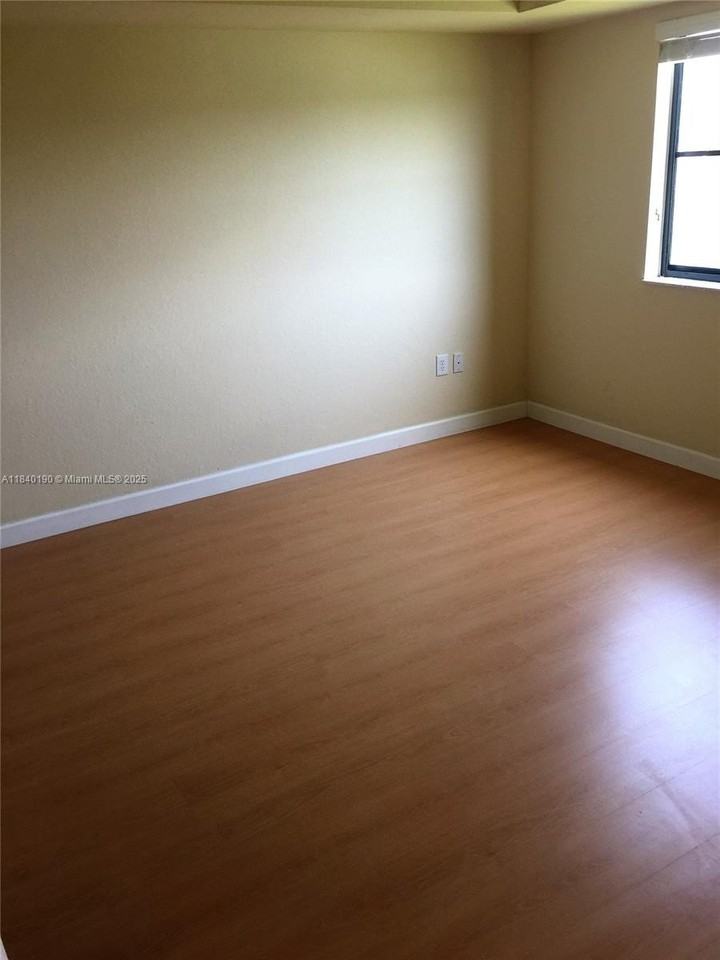 22301 Southwest 93rd Path #206 - Photo 4 of 10