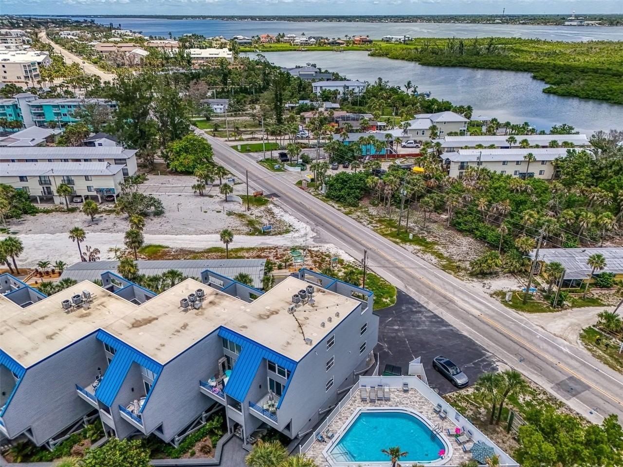 2400 North Beach Road #17 - Photo 7 of 50