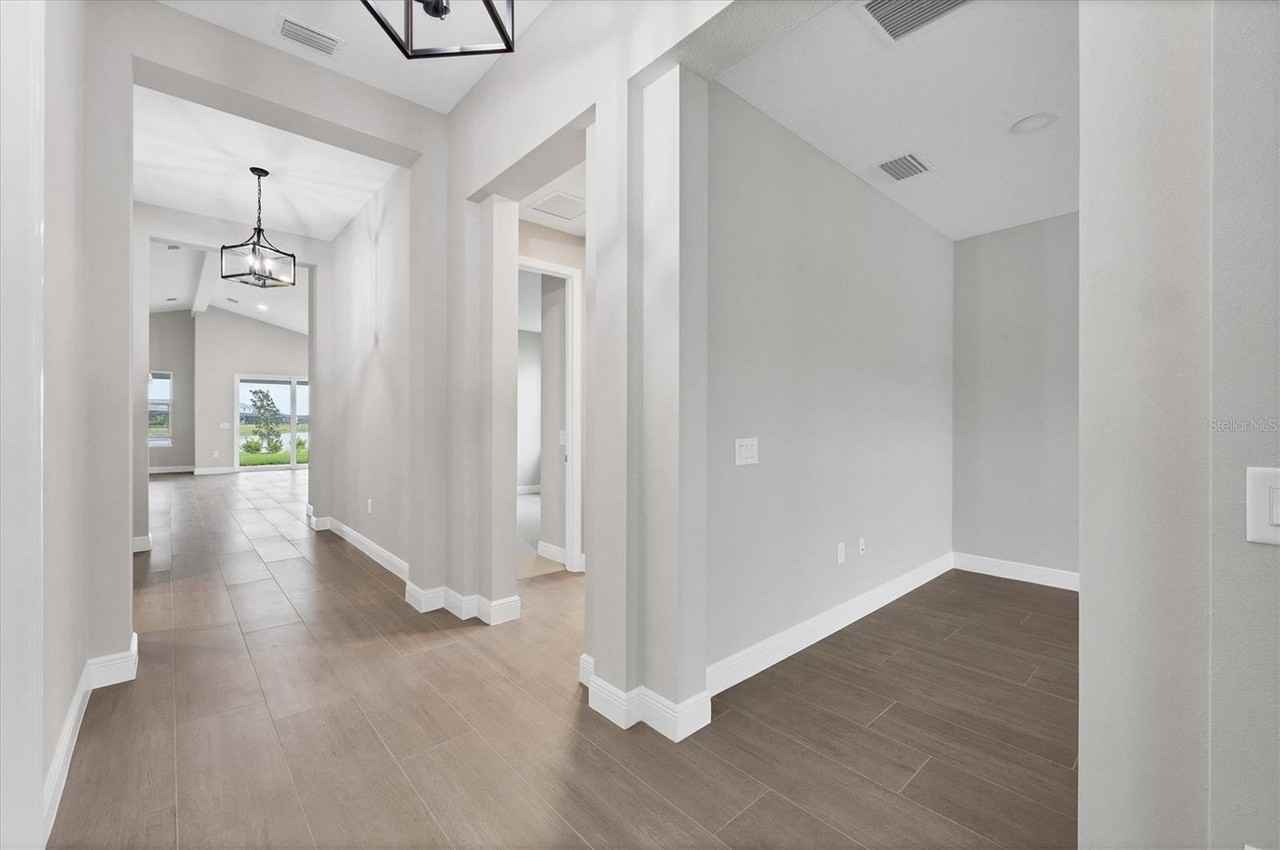 8375 Windbound Ct - Photo 2 of 20