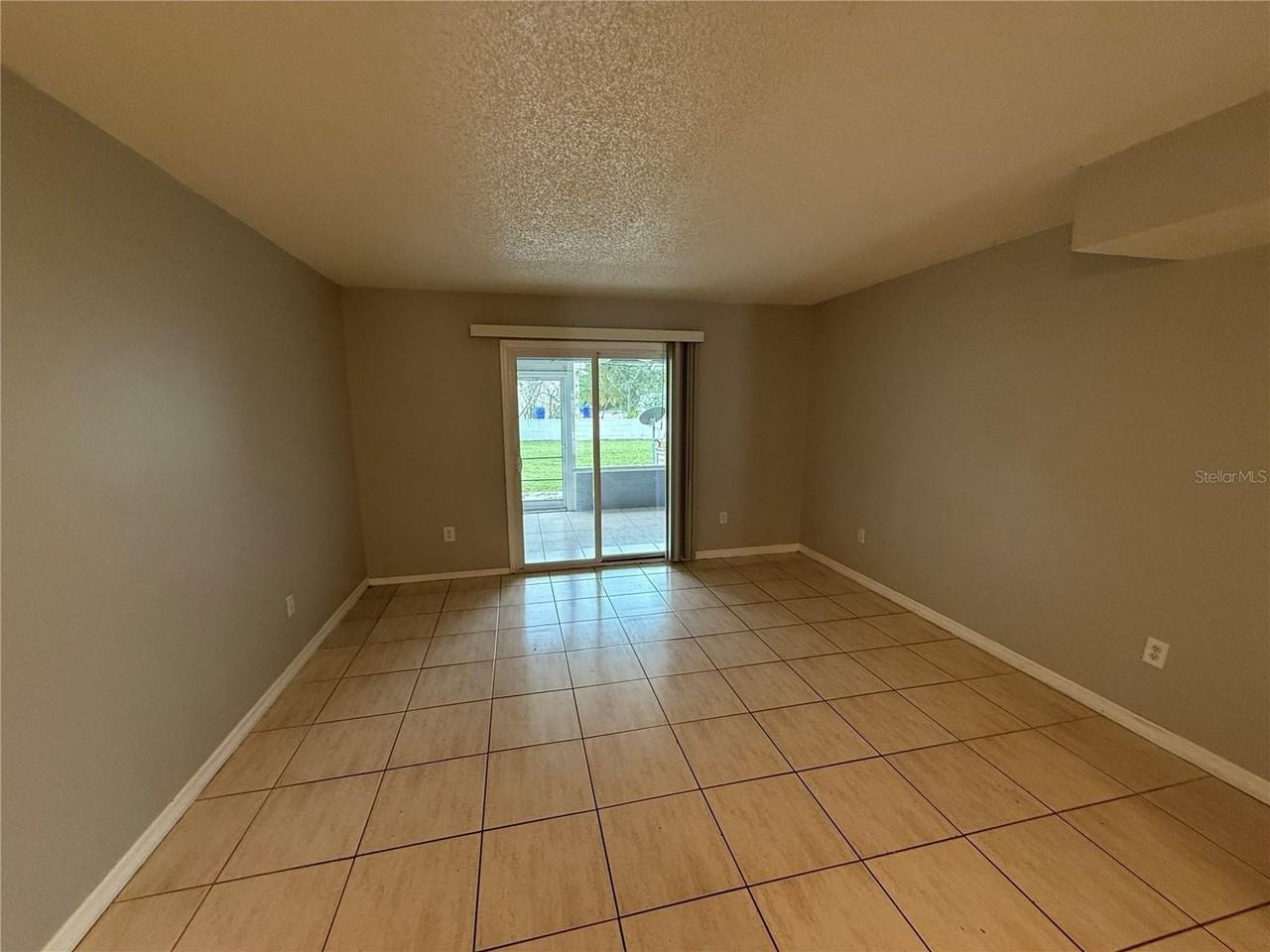 720 W Columbia Ave - Photo 3 of 21