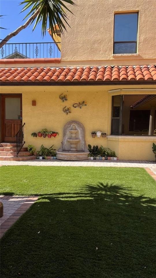 201 Blanca Ave - Photo 4 of 23