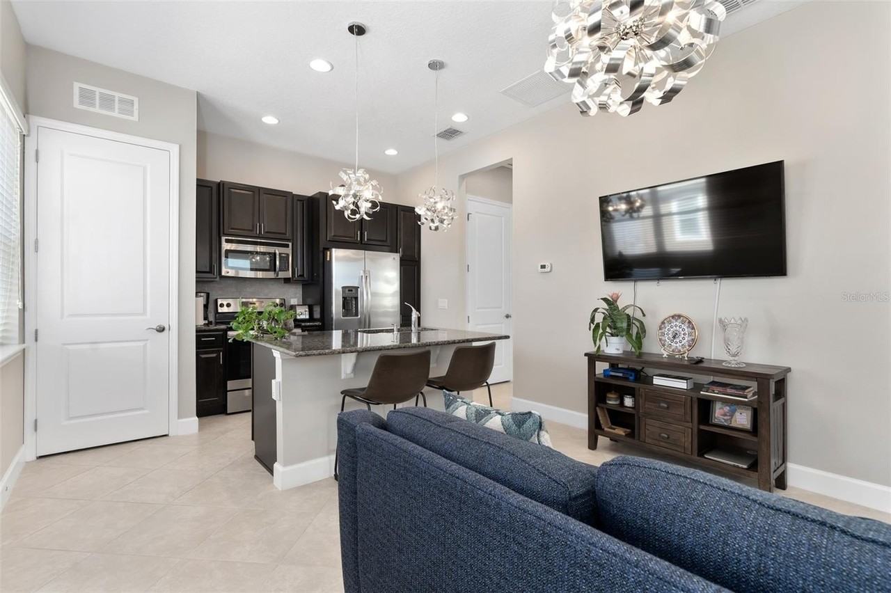 9037 Smithies Street - Photo 3 of 28