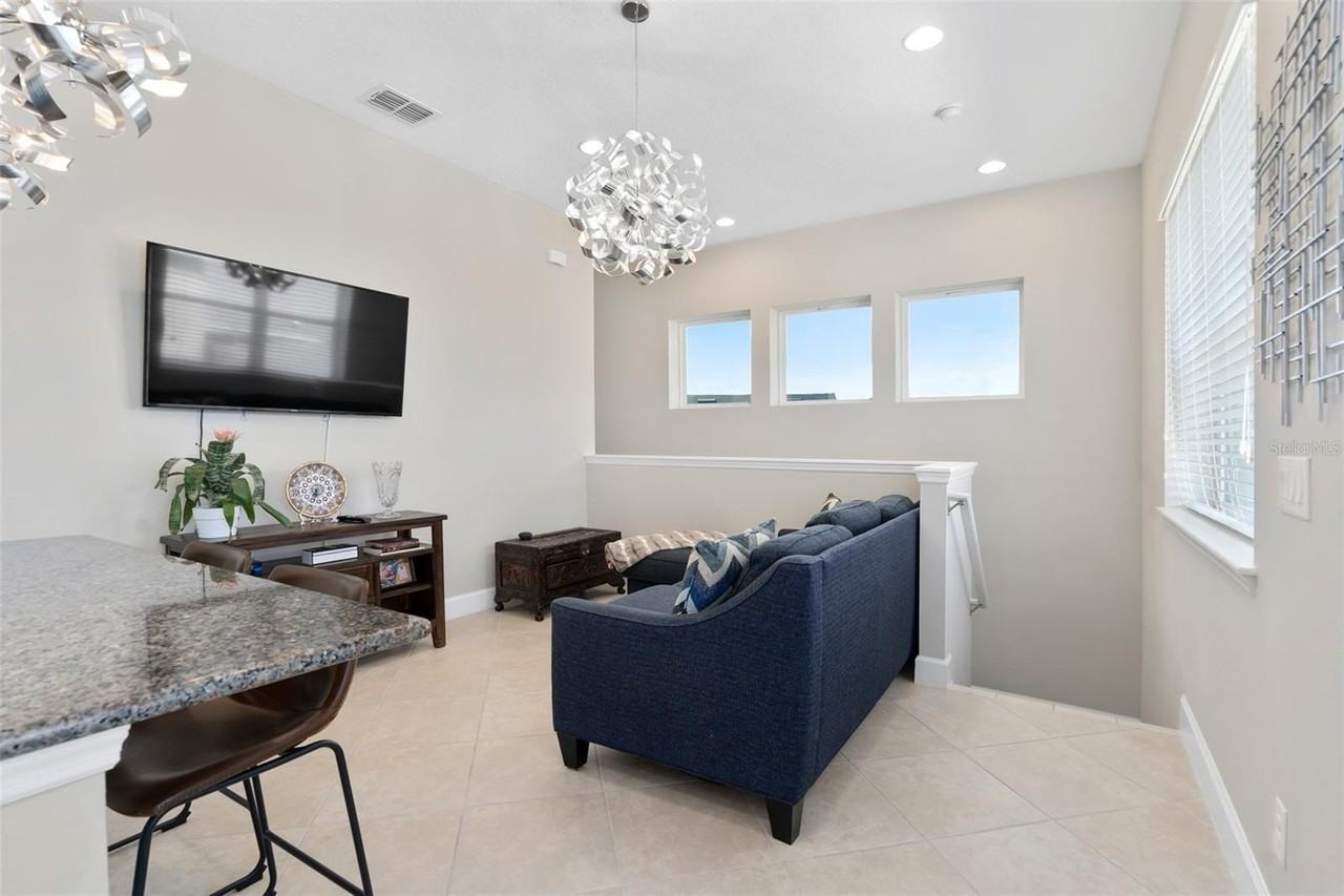 9037 Smithies Street - Photo 6 of 28