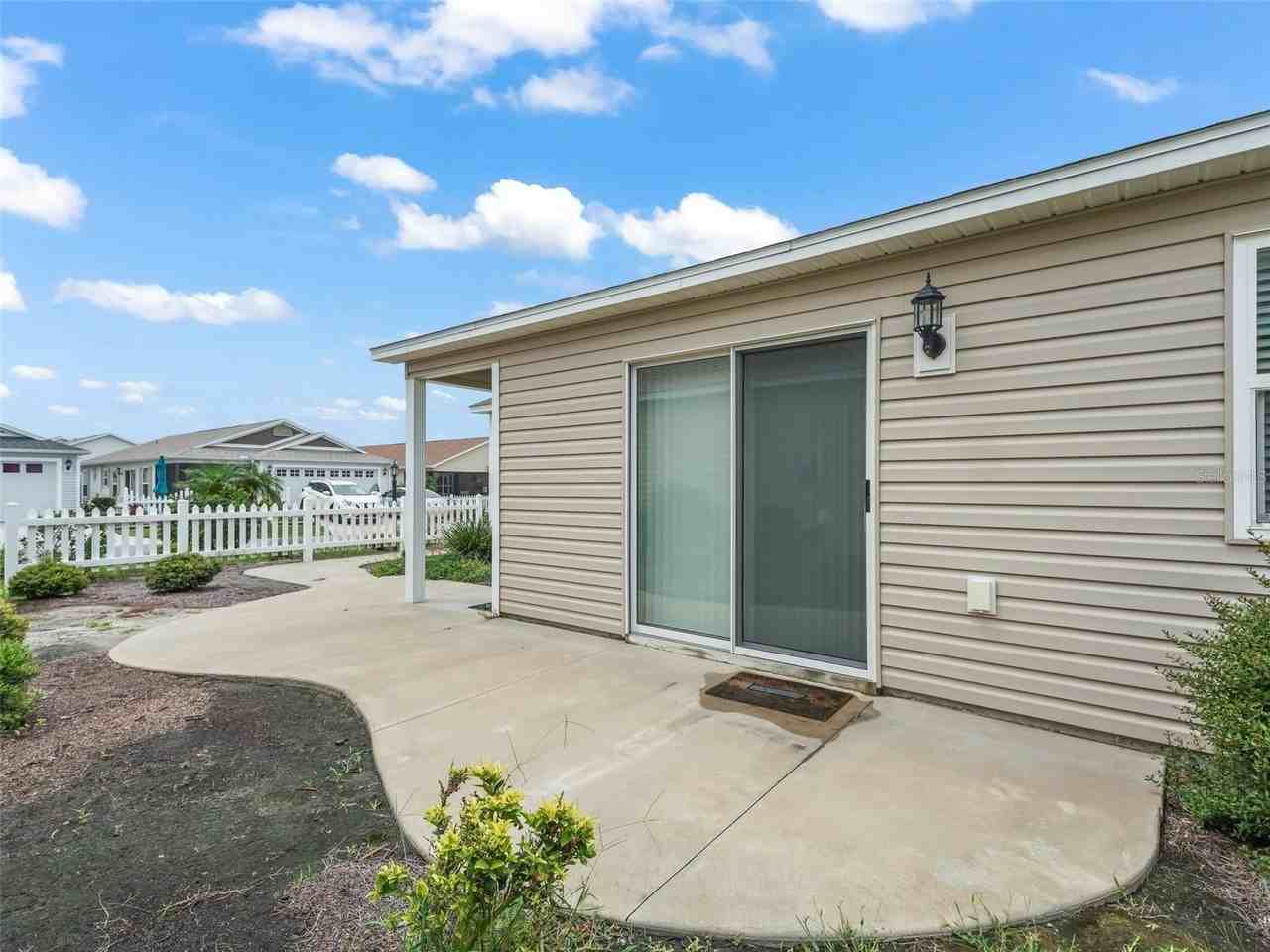 1657 Mcdonald Ct - Photo 3 of 20