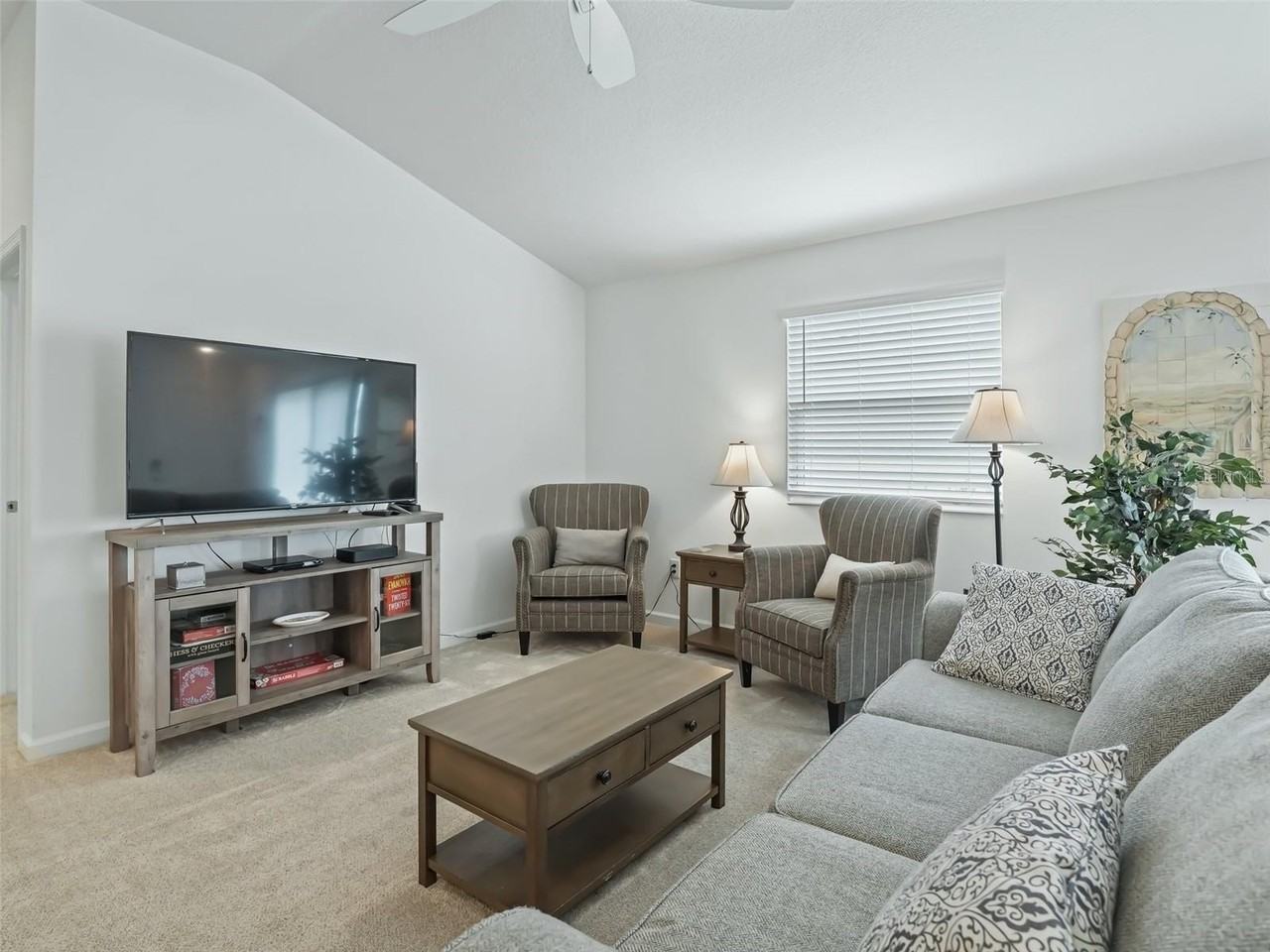 1657 Mcdonald Ct - Photo 7 of 20