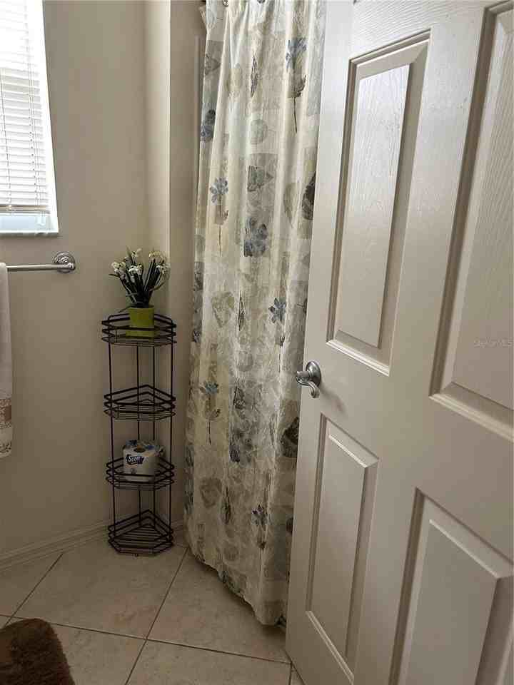 1784 Hinckley Ln - Photo 6 of 23