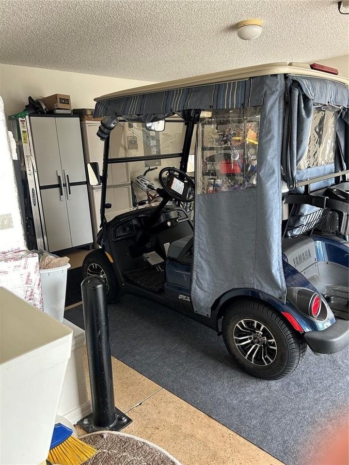 1784 Hinckley Ln - Photo 7 of 23