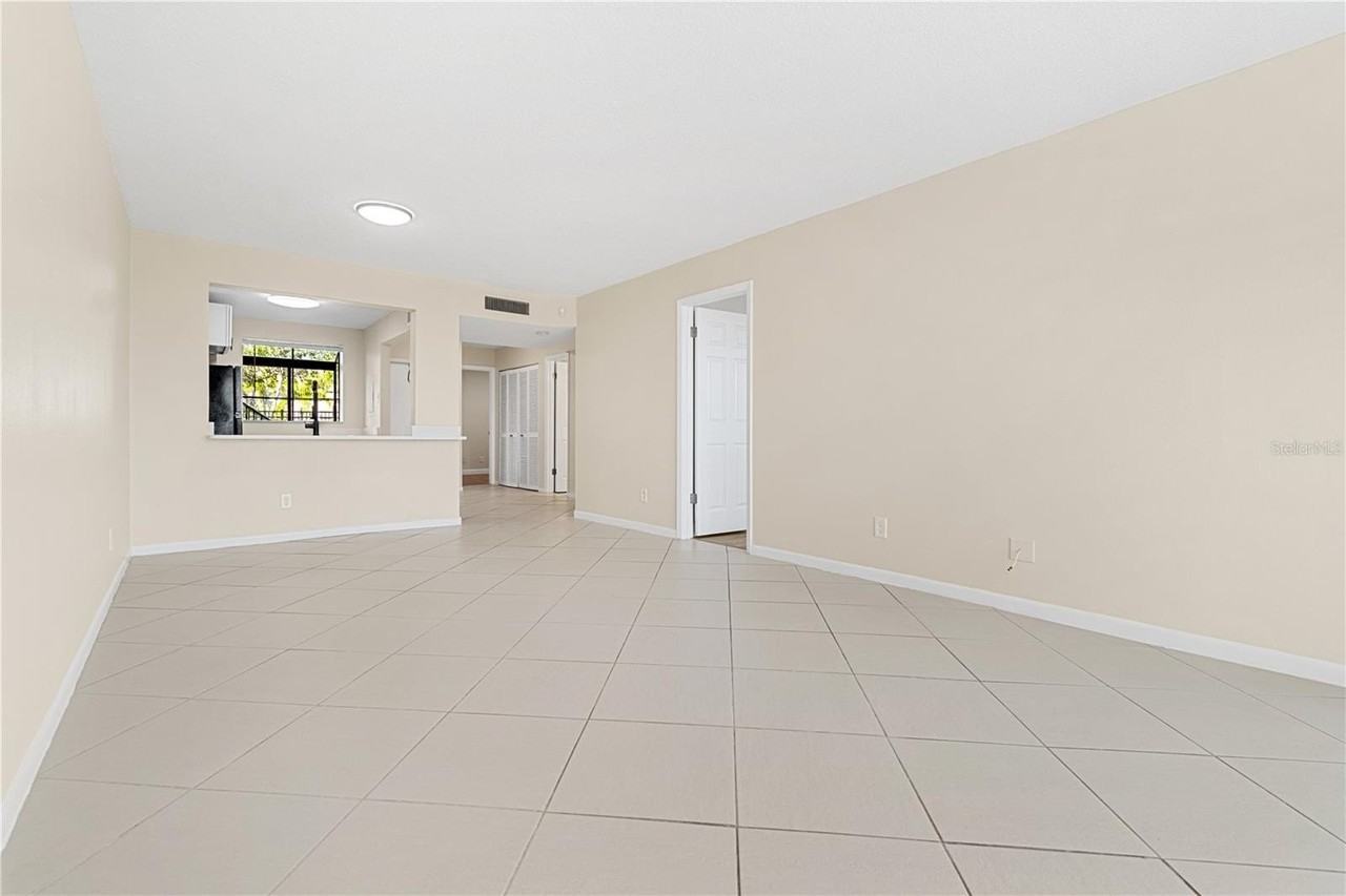 2073 Skimmer Court #211 - Photo 6 of 42