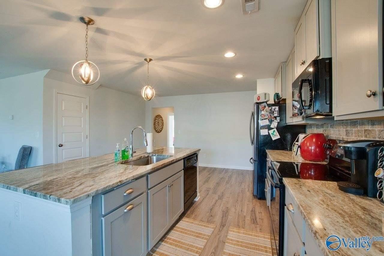 314 Fenrose Drive - Photo 7 of 22