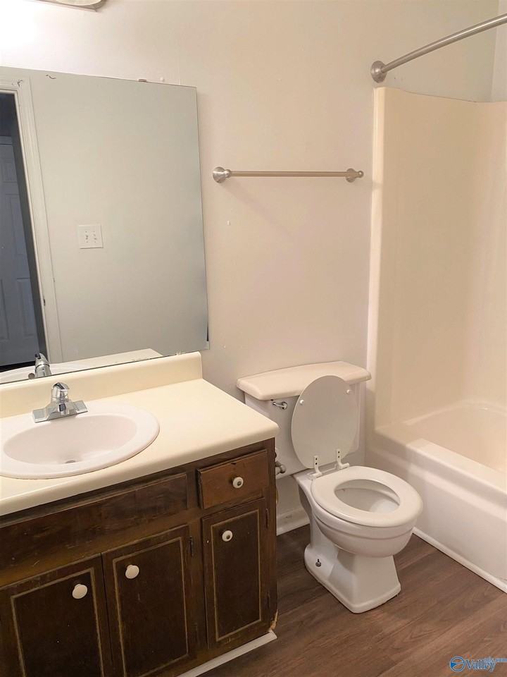 1503 Halston Cir Nw #C - Photo 5 of 10