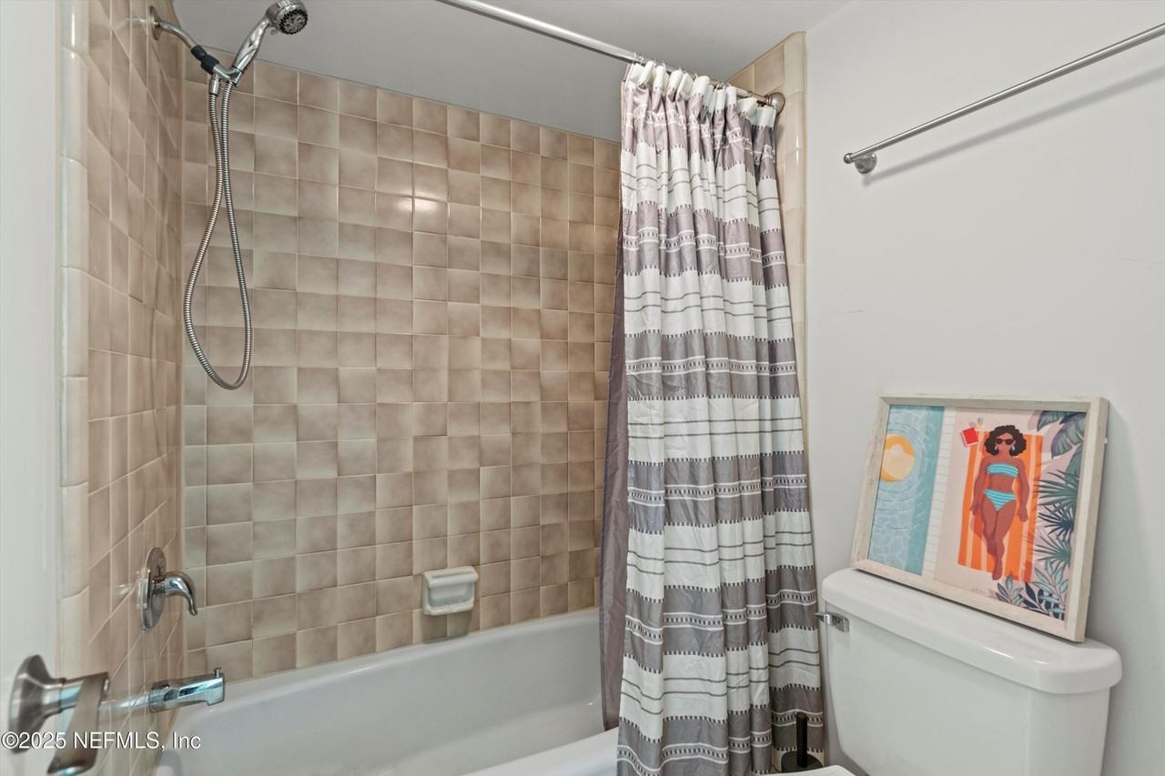 2219 Gorden Ave - Photo 7 of 30