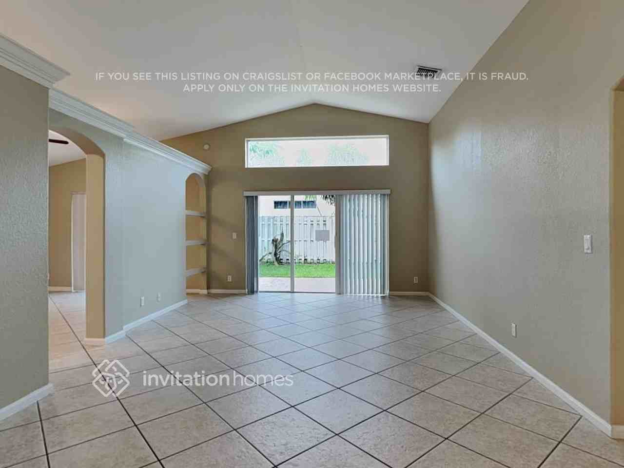 4116 Torres Cir - Photo 7 of 20
