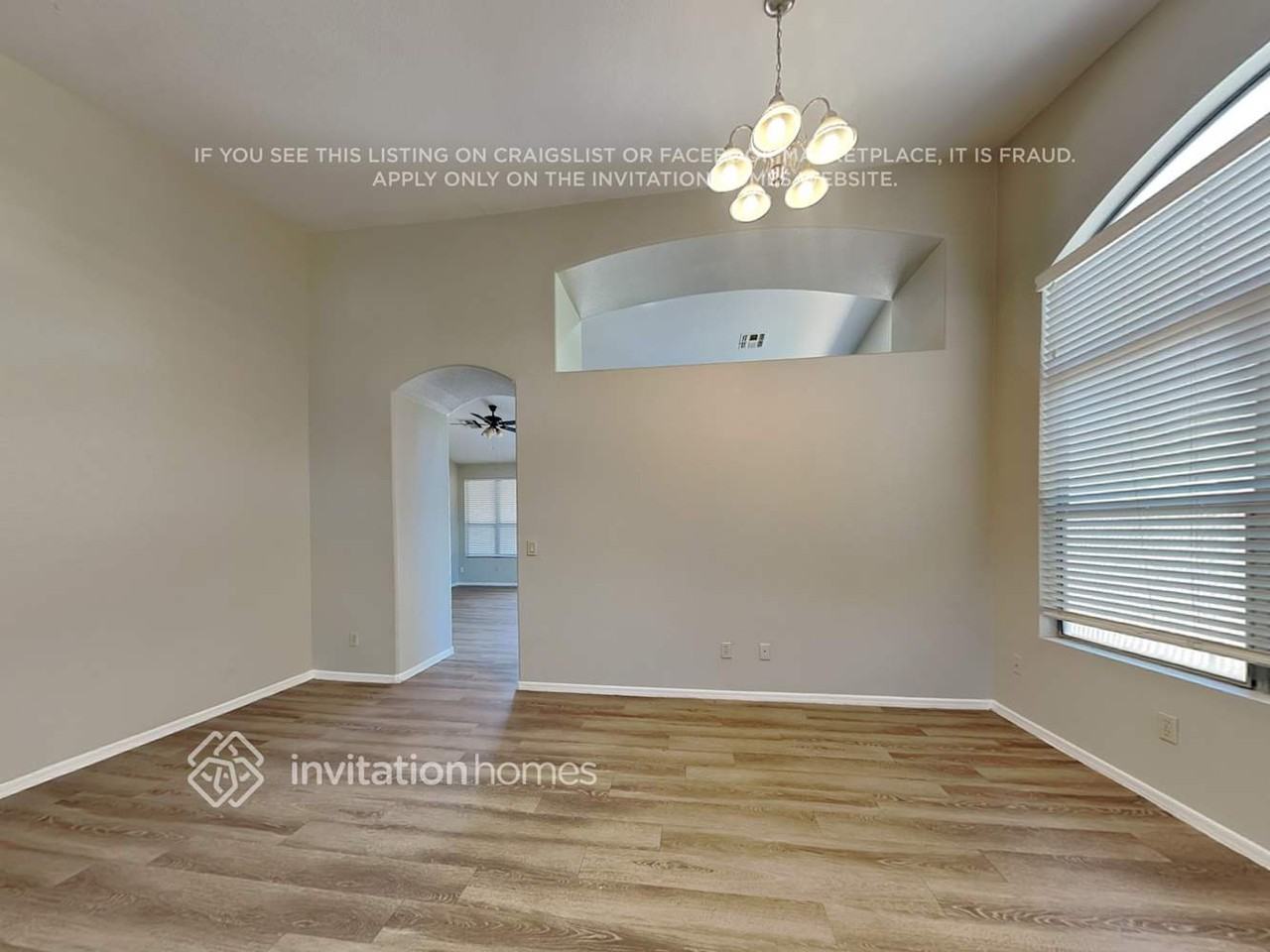 7126 N 81st Dr - Photo 3 of 19