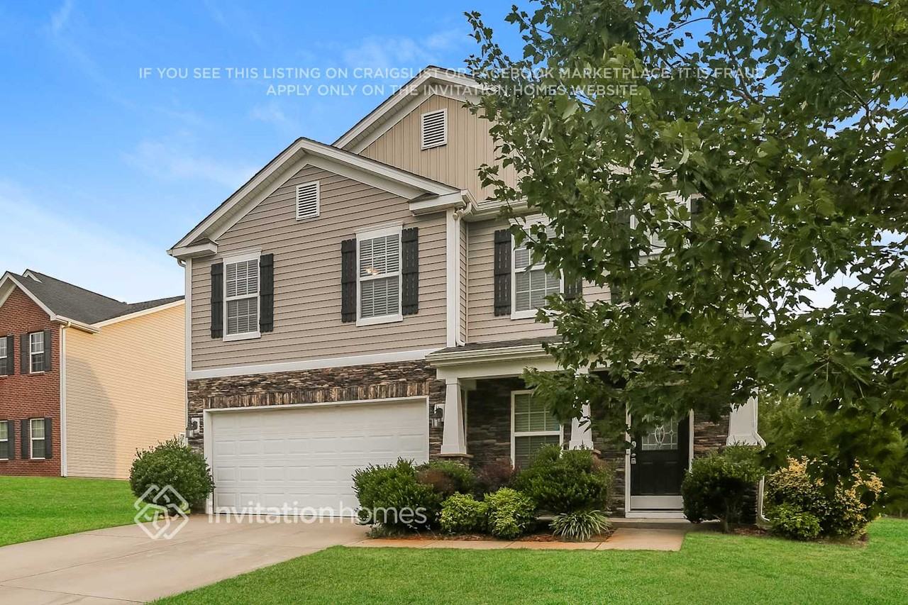 4267 Tucker Chase Dr - Photo 5 of 18