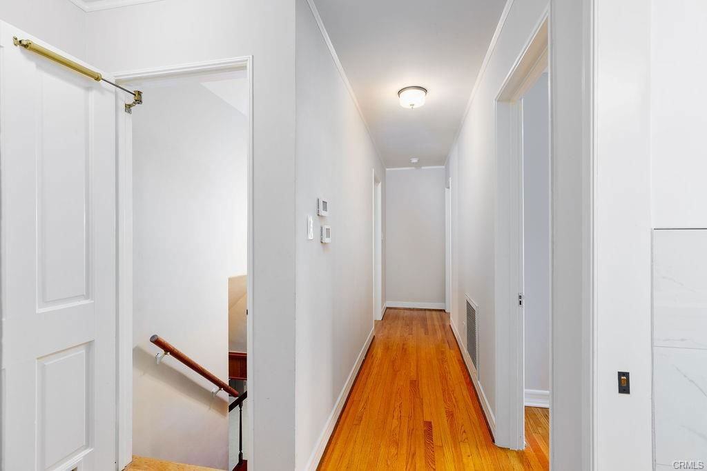 715 Winthrop Rd - Photo 2 of 8