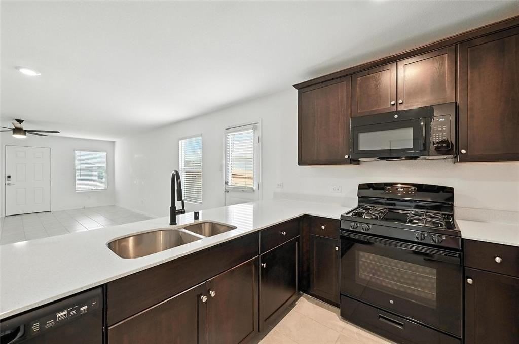 2733 Slatewood Dr - Photo 7 of 22