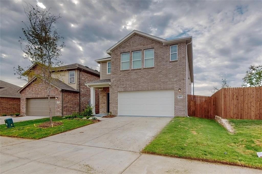 407 Madison Way - Photo 2 of 40