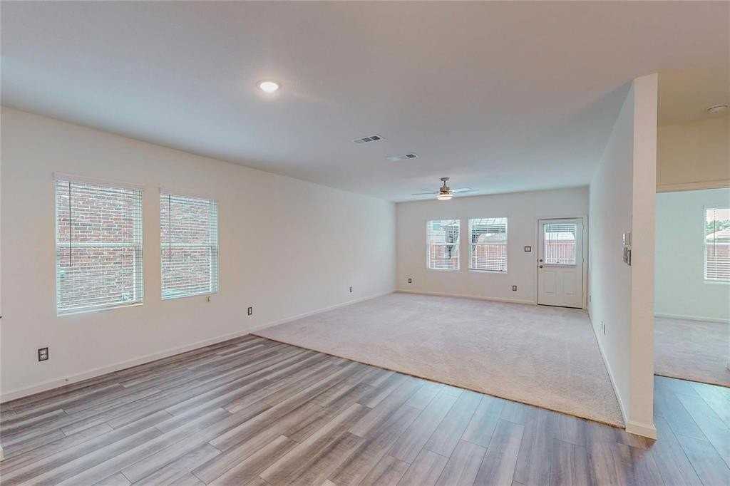 407 Madison Way - Photo 6 of 40