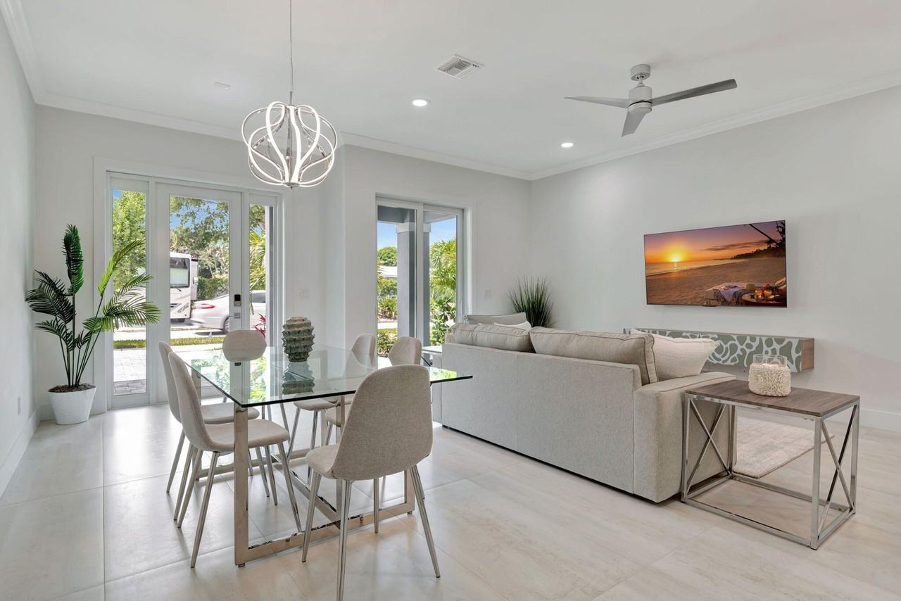 4662 Se Manatee Way - Photo 6 of 31