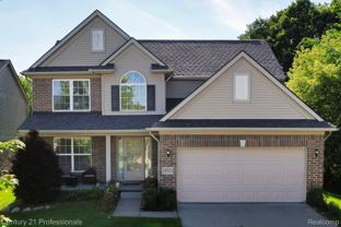 28323 Oakmonte Cir W - Photo 1 of 1