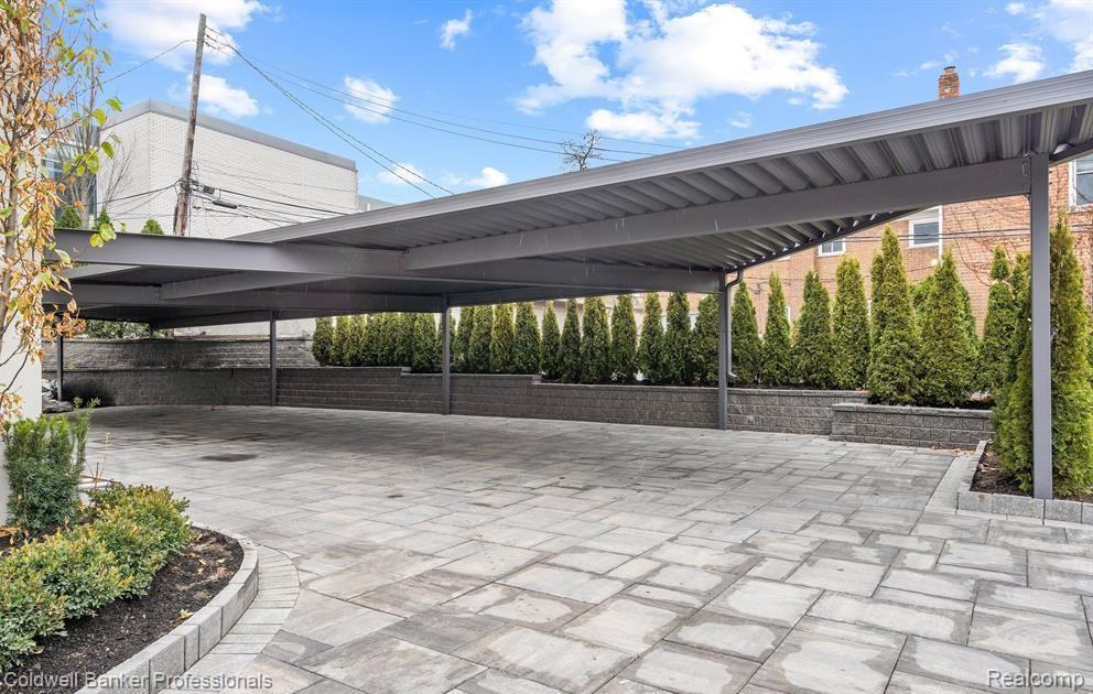 201 Southfield Rd - Photo 2 of 16