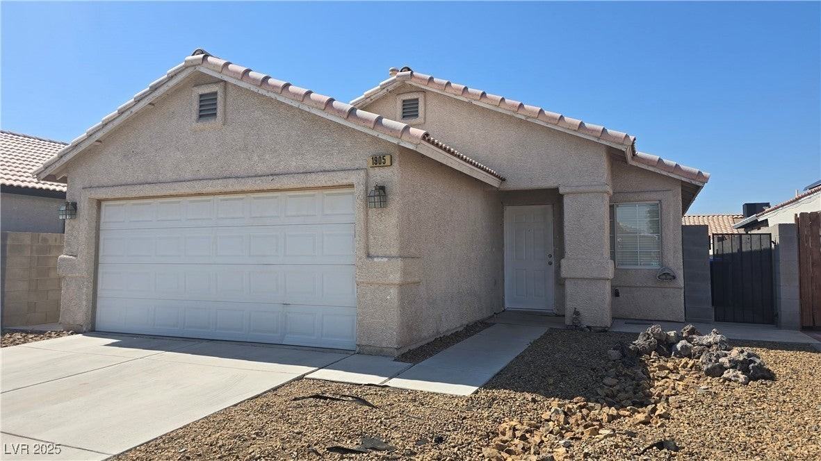1905 Emerald Green Avenue - Photo 2 of 26