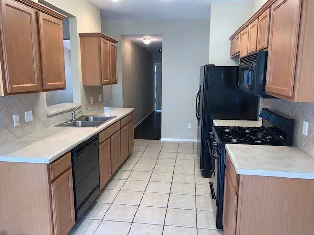 3317 Winding River Trl - Photo 4 of 15