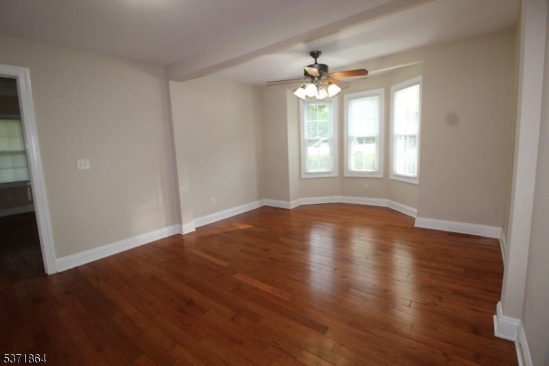 30 White Meadow Ave ##1 - Photo 3 of 36