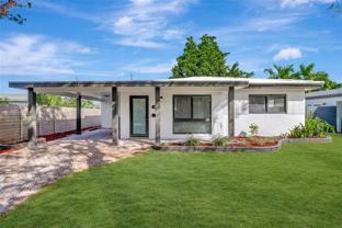 4840 Ne 5th Ave - Photo 1 of 1