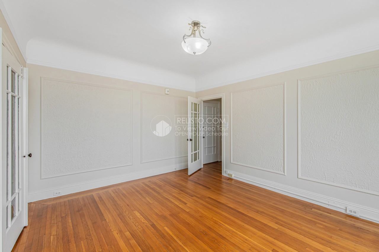 2011 Clement St #2 - Photo 3 of 12