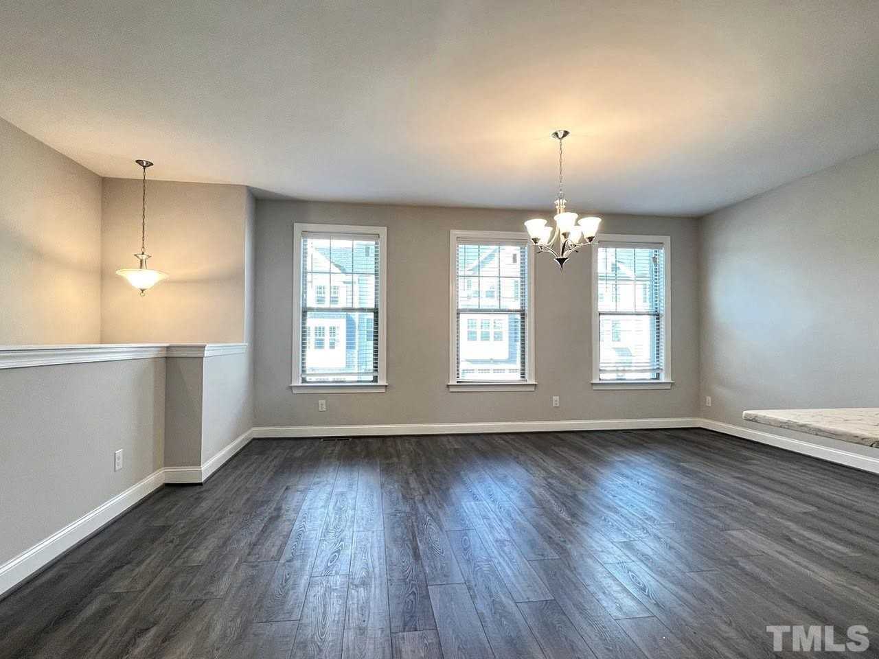 933 Dalton Ridge Pl - Photo 4 of 26