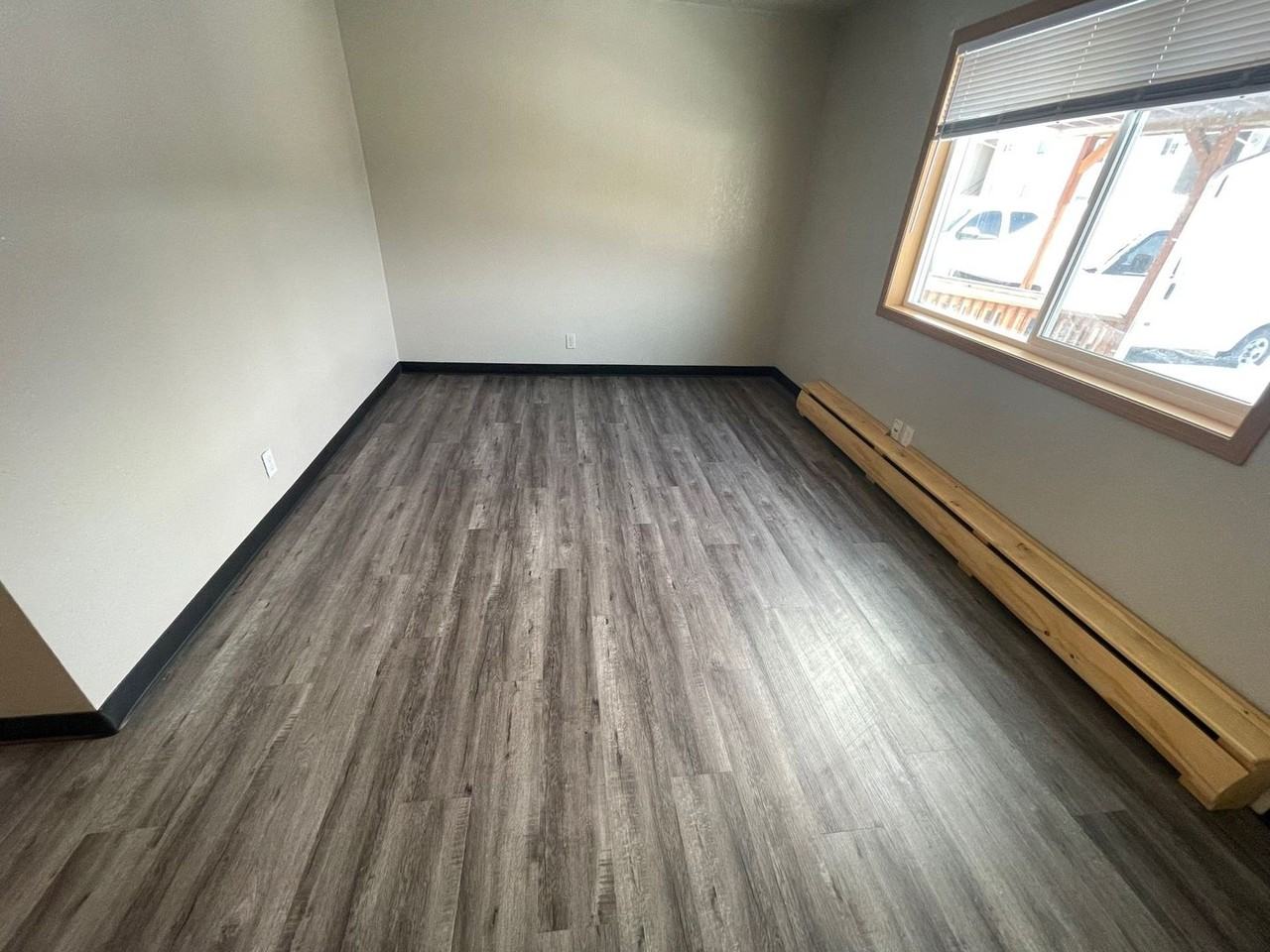 Quiet Circle Apartments - Photo 6 of 11