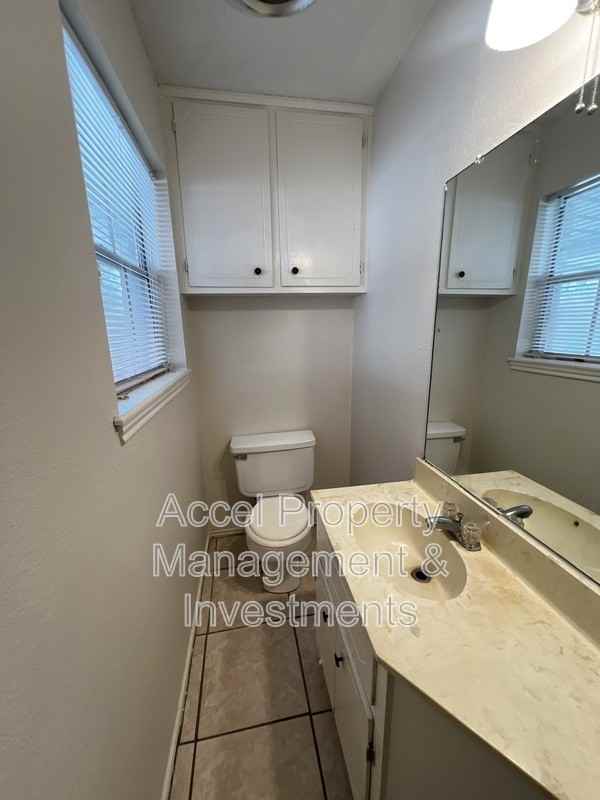 2133 Kerria Ave #4 - Photo 7 of 14