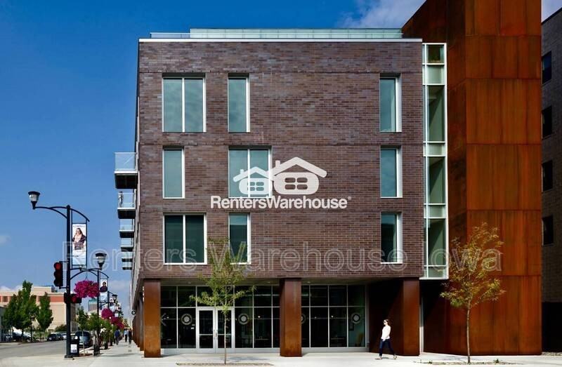 350 E Locust St #306