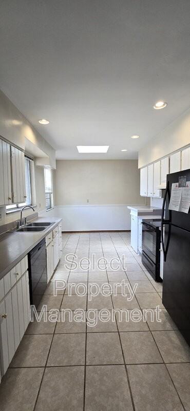 7430 W Jefferson Blvd - Photo 5 of 30