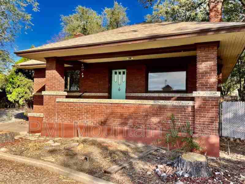 1048 Ws #A - Photo 3 of 25