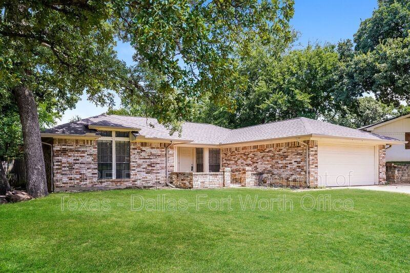 7232 Timberidge Dr - Photo 2 of 17
