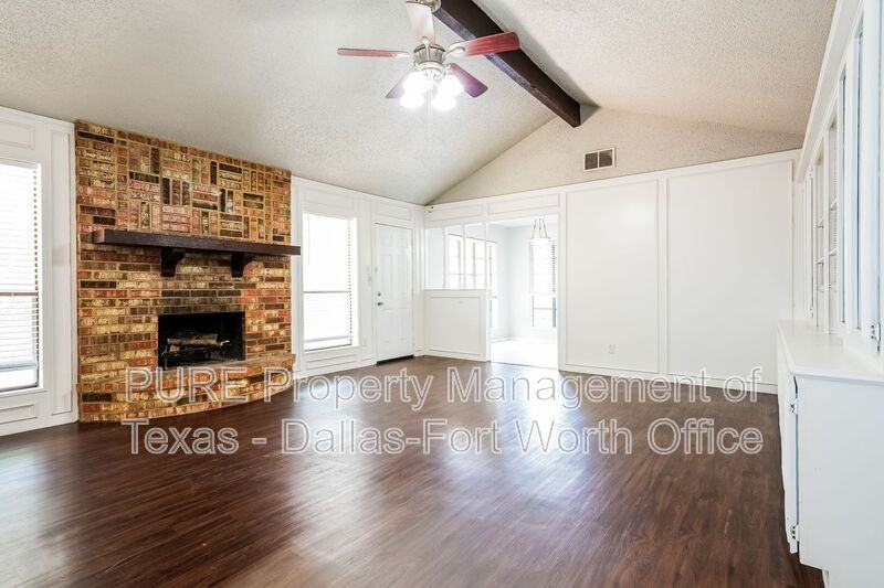 7232 Timberidge Dr - Photo 4 of 17