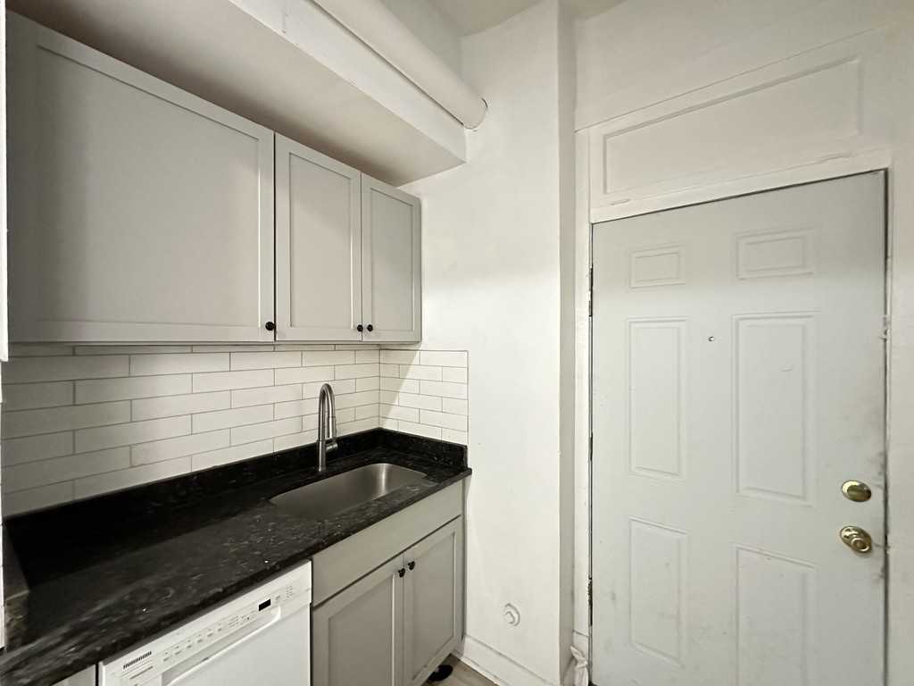 ESTES + SHERIDAN #49 - Photo 4 of 21