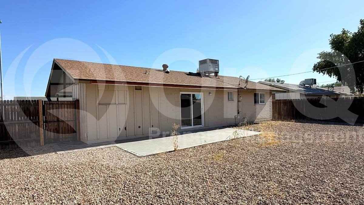 326 E Harmony Ave - Photo 2 of 10
