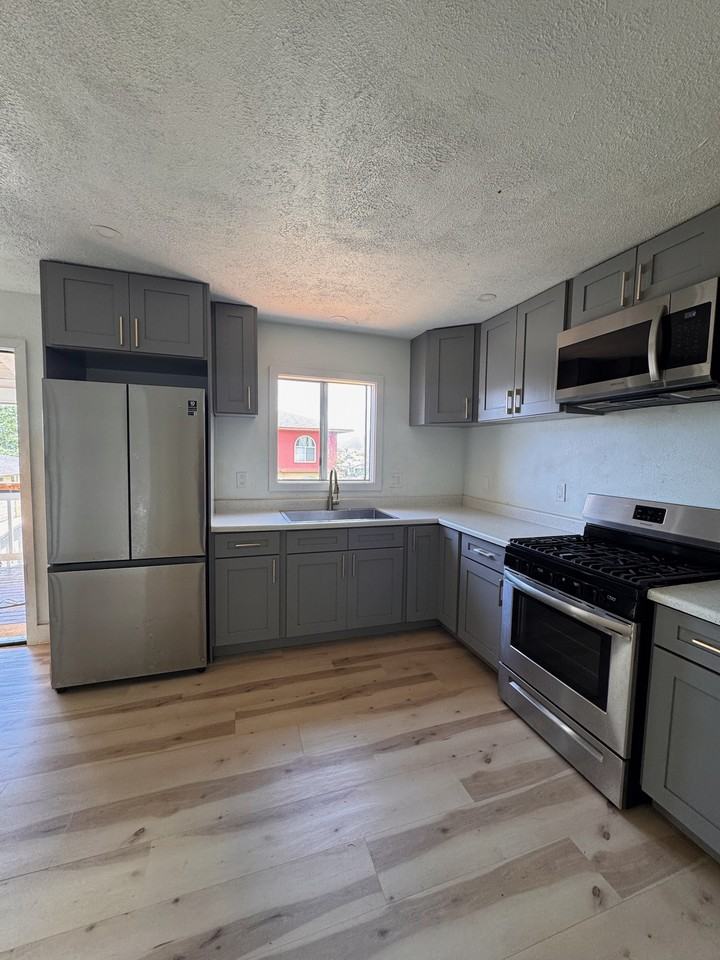 5140 Kalika St #1 - Photo 2 of 4