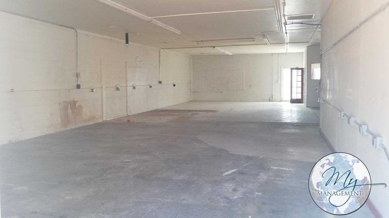 434 6th Ave W - Photo 4 of 8