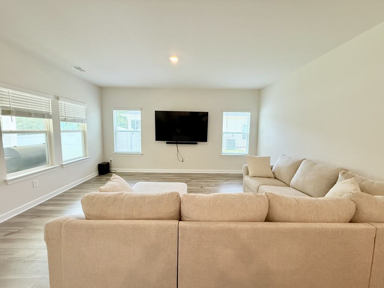 171 Marley Blue Dr - Photo 3 of 40