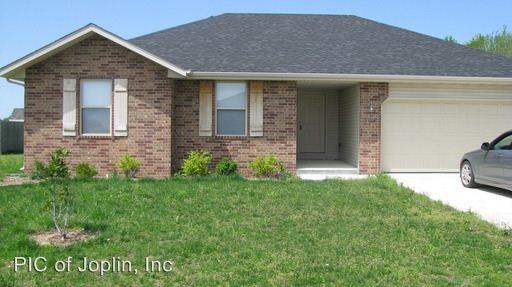 506 Rustic Ridge - Photo 2 of 3