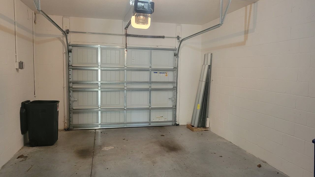 5520 White Marlin Court - Photo 6 of 24