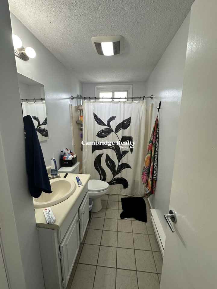 33A Fountain Ave #33A - Photo 4 of 10