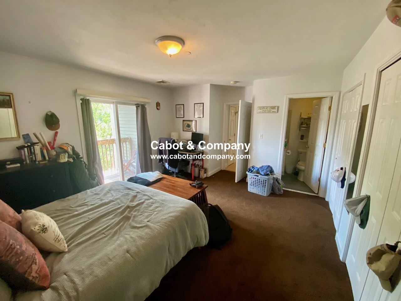 111 W 8th St #Q - Photo 4 of 10